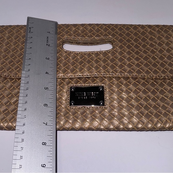 Nine West Medium Beige Envelope Clutch - Picture 7 of 8